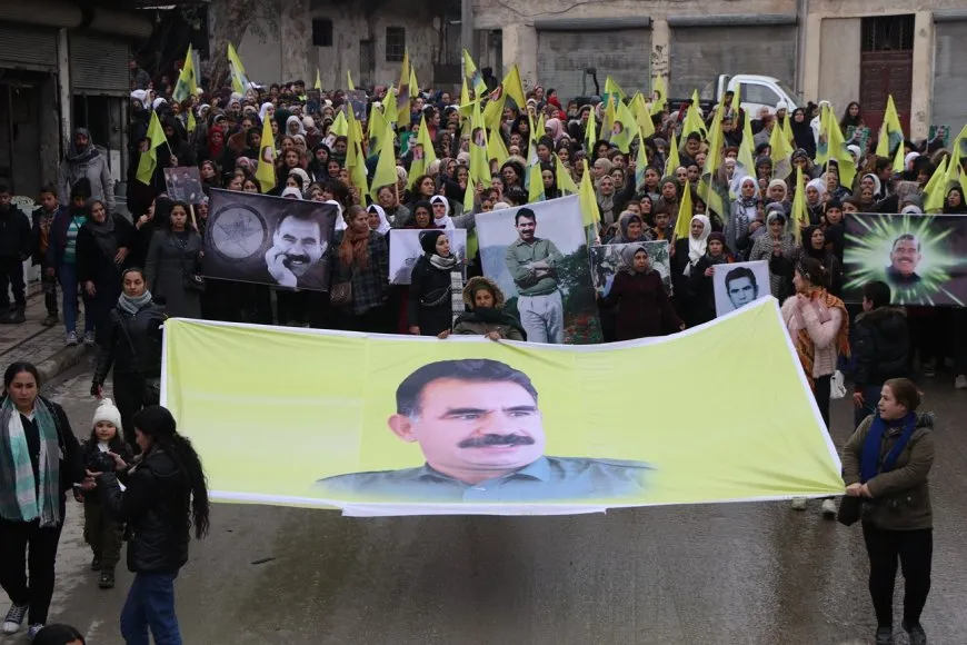 Li Şêxmeqsûdê ji bo azadiya Rêber Abdullah Ocalan meşeke girseyî
