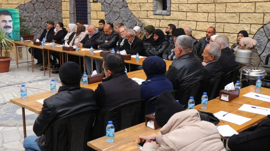 Însiyatîfên Sûriyê û Parêzeran têkildarî 15ˋê Sibatê panelek li dar xist