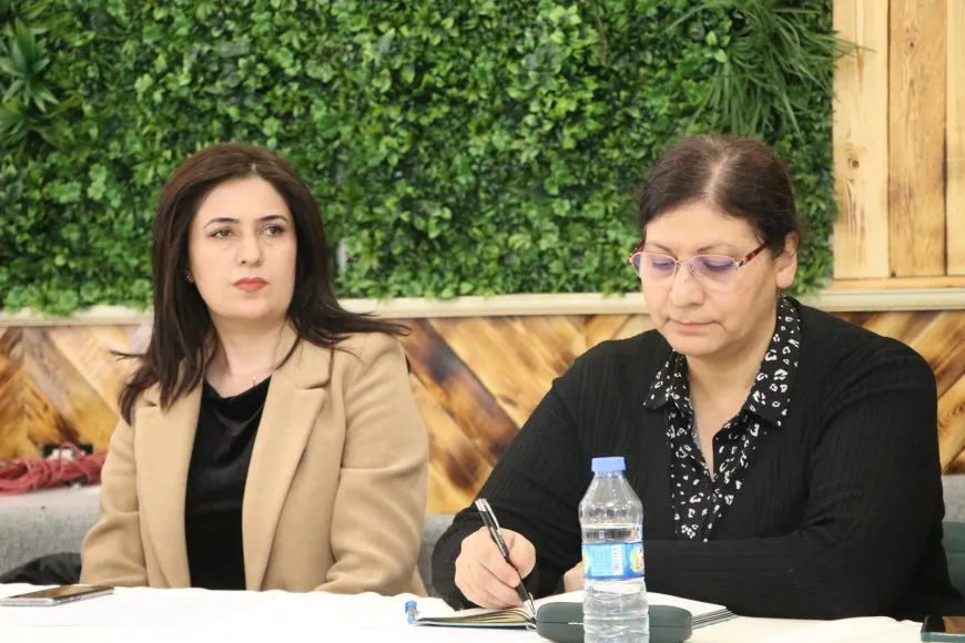 Di foruma şêwirmendiyê ya jinan daxwazên girîng