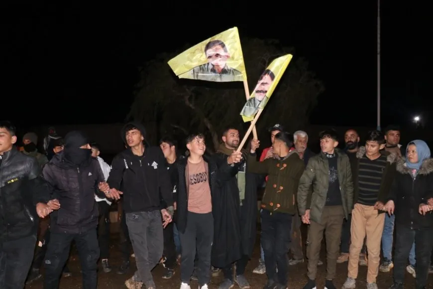 Ciwanên Tebqayê bi meşeke meşaleyî komplo şermezar kir