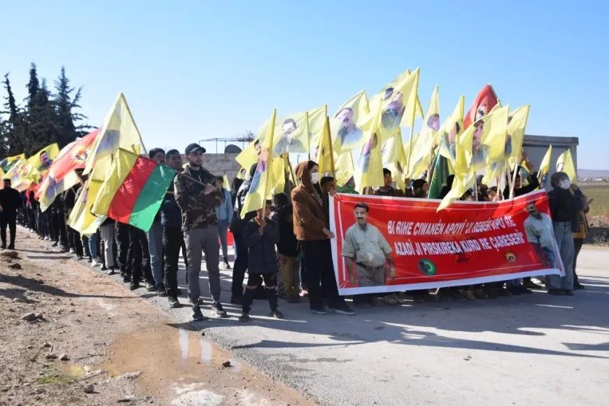 Meşa dirêj a ciwanên Firatê dest pê kir