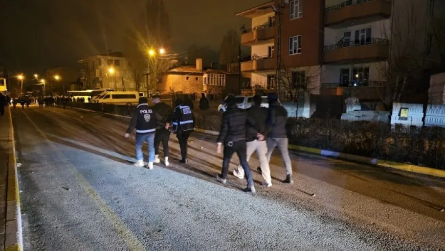 Ser şaredariyê de girtin: Rojnameger hatin binçavkirin