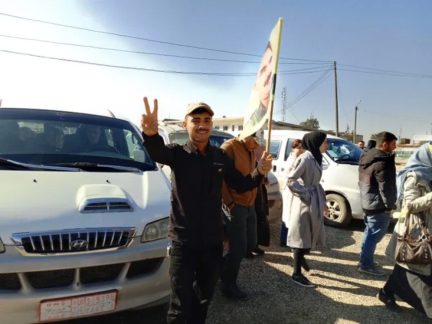 Gel ji bo şermezarkirina Komploya 15’ê Sibatê berê xwe dide qadên çalakiyan