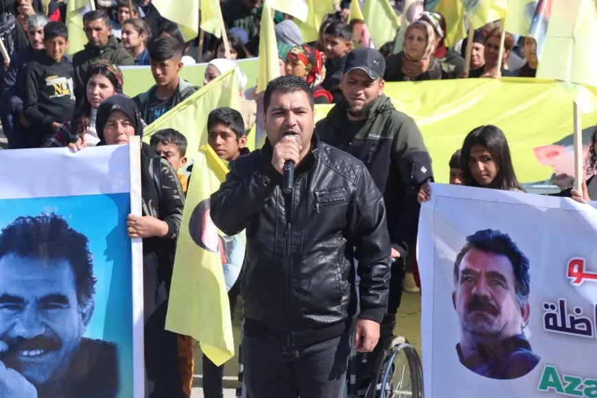 Li Tebqayê bi hezaran kesî got ‘Em ê heya azadiyê li qadan bin’