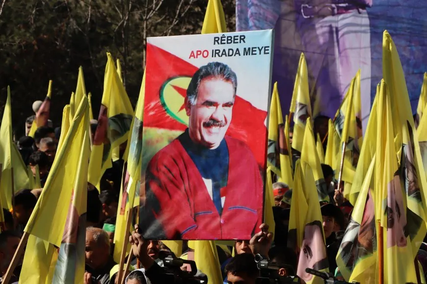 Deh hezaran li Qamişlo peyam da: Aştî girêdayî azadiya Rêber Apo ye