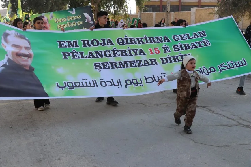 ‛Em roja qirkirina gelan komploya 15’ê Sibatê şermezar dikin’