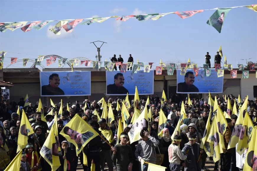 ‛Vîna gelan rûbirûyî Komploya Navneteweyî ye’