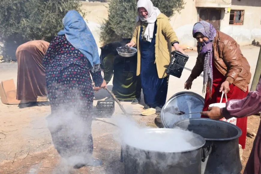 ‘Em ê her tim li pişt şervanên xwe bin’