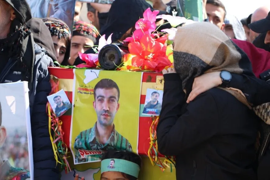 Bi merasîmeke biheybet şehîd Egîd Roj hat oxirkirin û şehîd Zagros hat bibîranîn