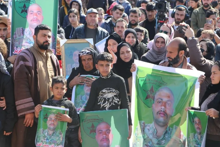 Bi merasîmeke biheybet şehîd Egîd Roj hat oxirkirin û şehîd Zagros hat bibîranîn