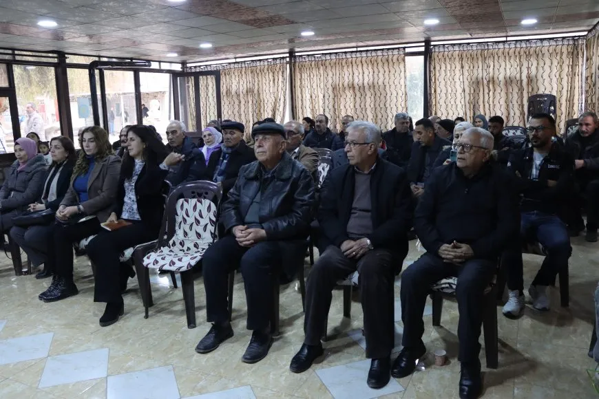Berxwedana gelê herêmê bi şevbuhêrkeke helbestî hat vegotin