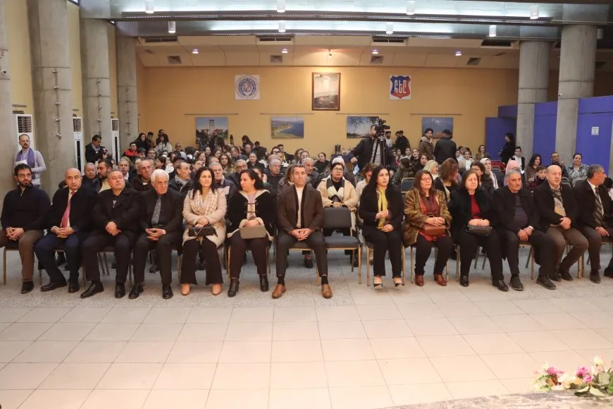 Pêkhateya Suryan Roja Zimanê Dayikê pîroz kir