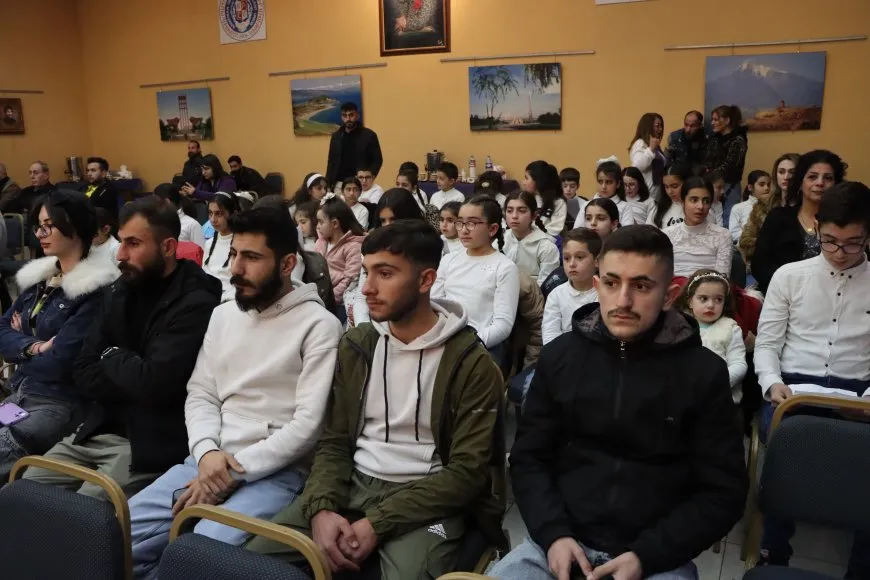 Pêkhateya Suryan Roja Zimanê Dayikê pîroz kir