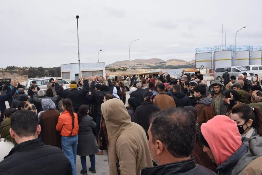 ‘Heya rawestandina êrişan em li Bendava Tişrînê ne’