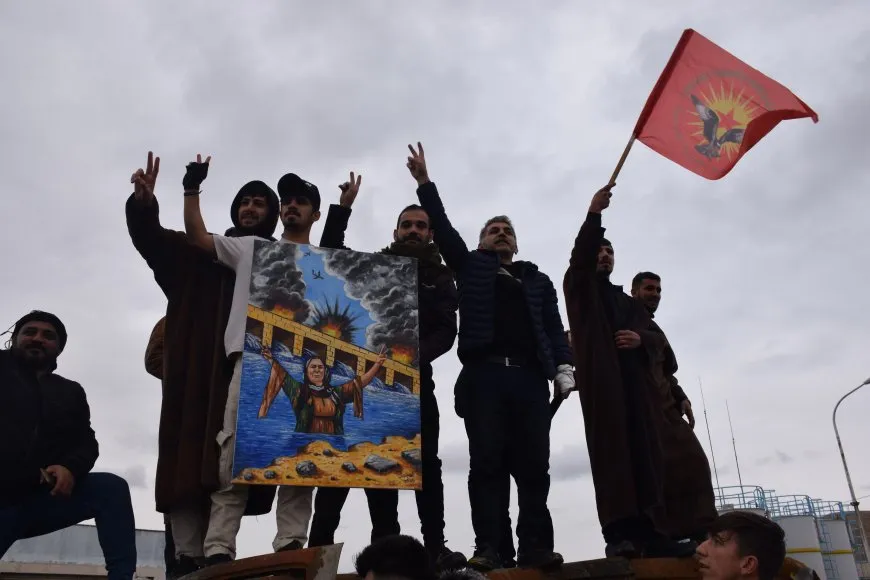 ‘Heya rawestandina êrişan em li Bendava Tişrînê ne’