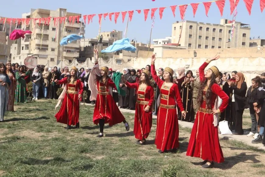 Hîlala Zêrîn klîba "Jina Sûriyeyê" derxist