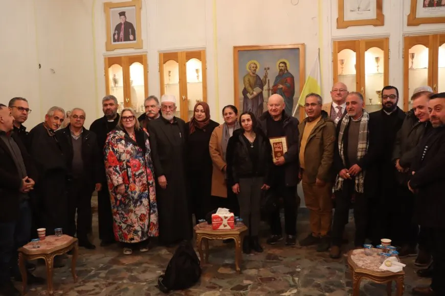 Şandeya Brîtanî serdana partiyên siyasî û nûnerên pêkhateyan kir