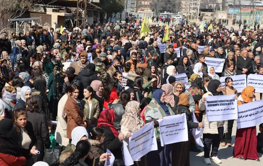Di çalakiyên li Hesekê û Qamişloyê de siyasetên dûrxistinê hatin şermezarkirin