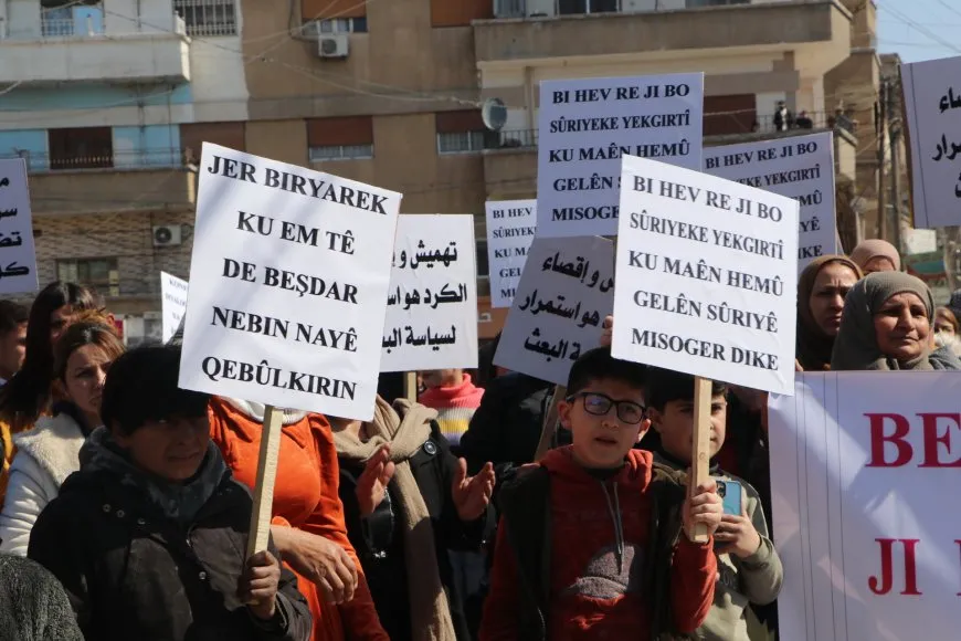 Di çalakiyên li Hesekê û Qamişloyê de siyasetên dûrxistinê hatin şermezarkirin