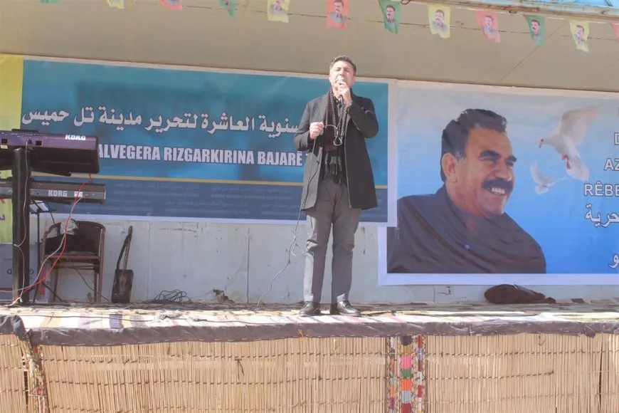Xelkê Til Hemîsê salvegera 10’an a rizgarkirina bajarê xwe pîroz kir