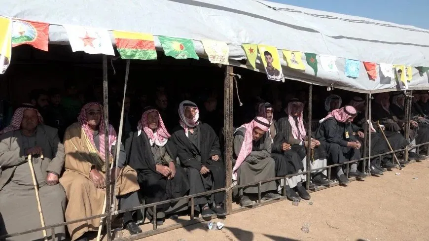 ‛Em dev ji berxwedan û têkoşînê bernadin’