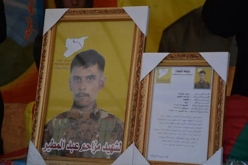 ‛Em dev ji berxwedan û têkoşînê bernadin’