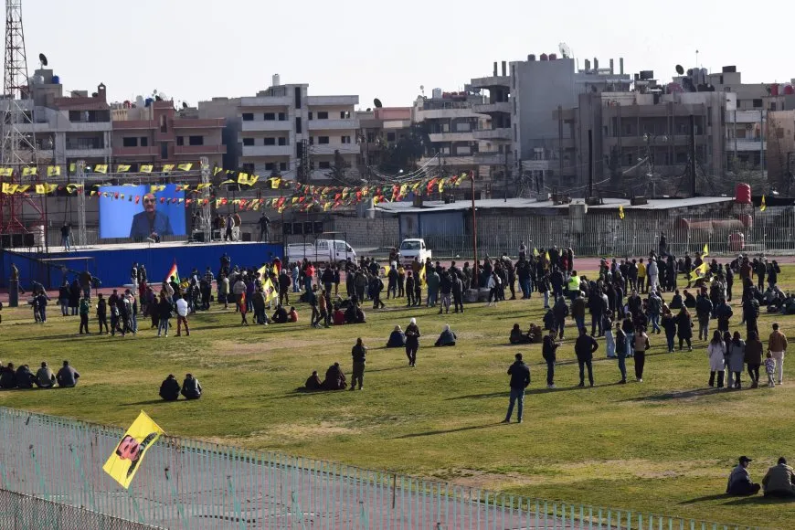 Gelên Bakûr û Rojhilatê Suriyeyê ji bo guhdarkirina peyama Rêrtiyê kom dibin