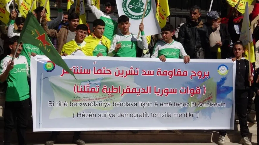 Li Reqayê meşa ji bo piştgiriya QSD’ê