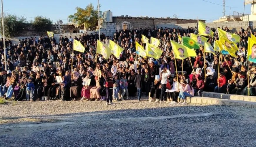 Sedhezaran kesan peyama Rêber Apo bi dirûşmeyan pêşwazî kir