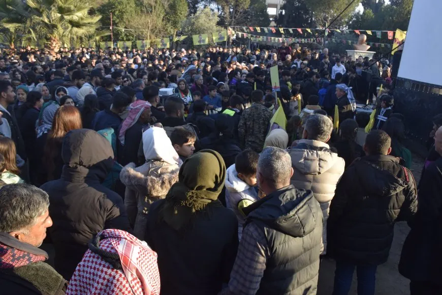 Bi deh hezaran kes peyama Rêber Apo guhdar dikin