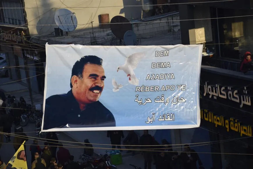 Bi deh hezaran kes peyama Rêber Apo guhdar dikin