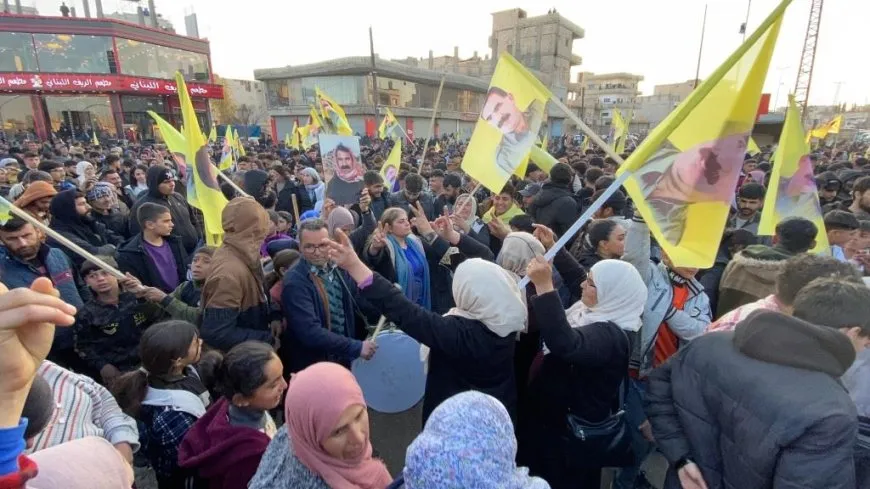 Bi deh hezaran kes peyama Rêber Apo guhdar dikin