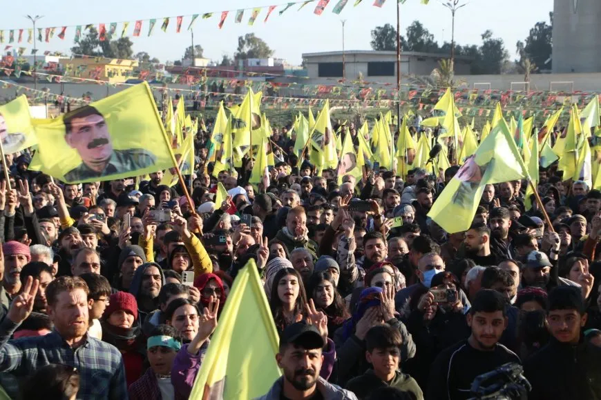 Bi deh hezaran kes peyama Rêber Apo guhdar dikin