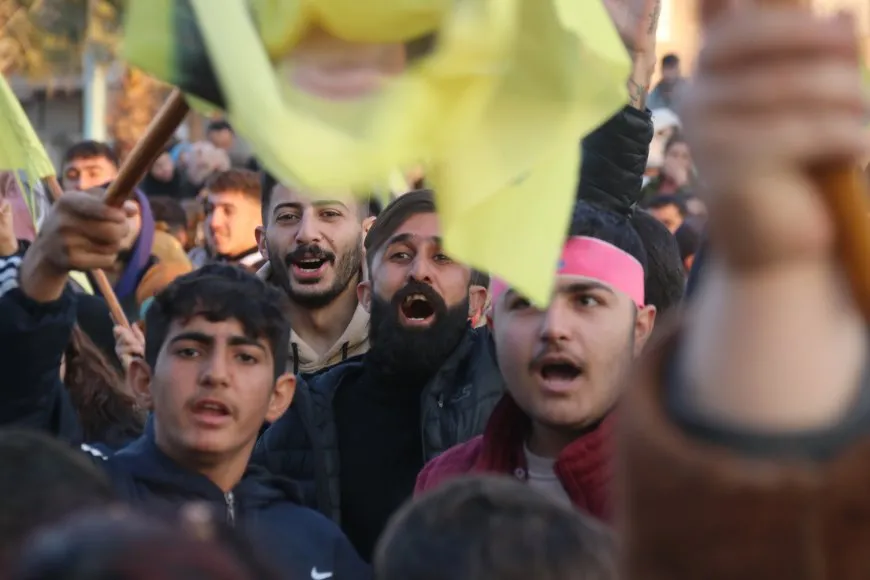 Bi deh hezaran kes peyama Rêber Apo guhdar dikin