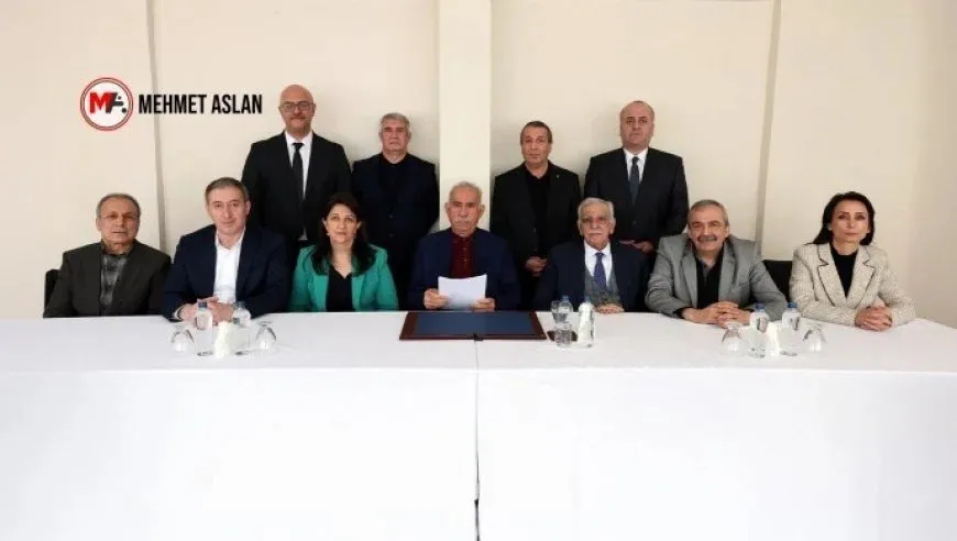 Benda dawî ya ku di metna banga dîrokî de cih negirtibû