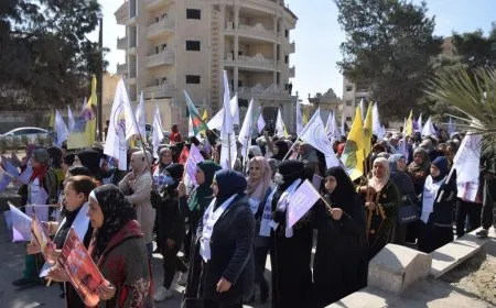 Li Reqayê meşa girseyî