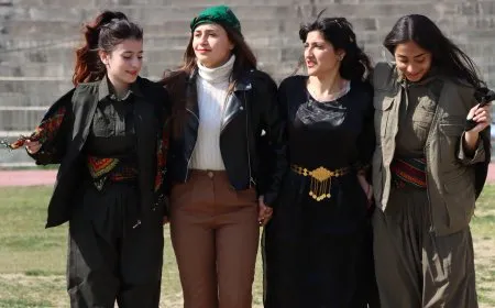 Li Qamişloyê xwendekaran 8’ê Adarê pîroz kir