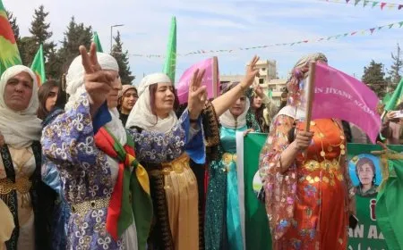 Îlham Ehmed: Dengê li vir bilind dibe dengê tevahî jinên Sûriyeyê ye