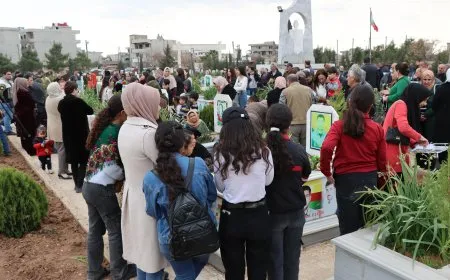 Di salvegera 11’an de şehîdên Komkujiya Şaredariya Gel hatin bibîranîn