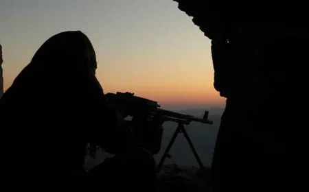 HPG: Êrîşên artêşa Tirk a dagirker ên li ser qadên gerîla bê navber didomin