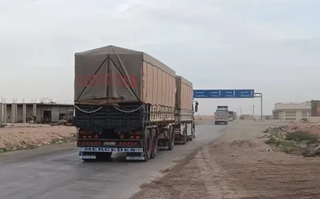 Karwana alîkariyan deriyê Tebqa derbas kir û kete rêya peravê