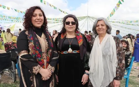 Jinên ji Siwêdayê beşdarî Newrozê bûne; ‘Em bi vê derfetê gelekî kêfxweş in’