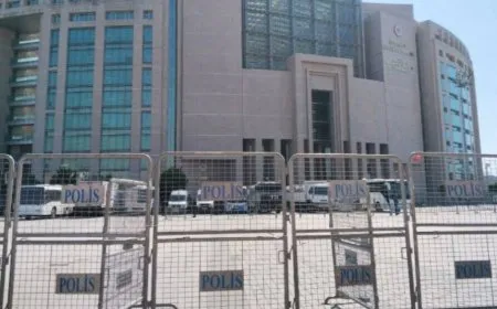 Ekrem Îmamoglû ji bo Edliyeya Stenbolê hat sewqkirin