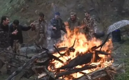 Gerîlayên HPG û YJA Starê Newroz li çiyayên azad pîroz kirin