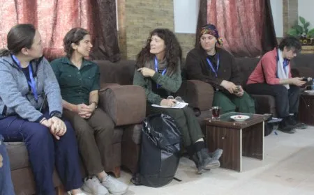Şandeyeke ji aktîvîstên jin serdana gaziyan kir