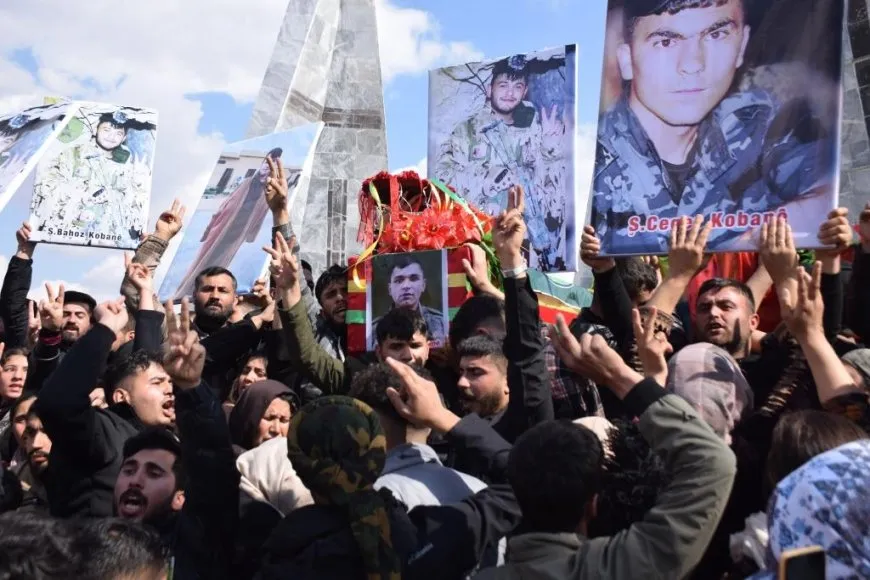 Şehîdên êrişa li Şedadê bi girseyî hatin oxirkirin
