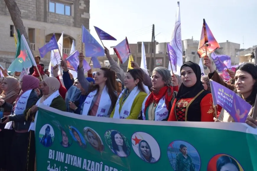 Li Reqayê meşa girseyî
