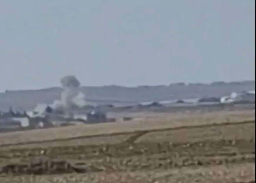 Dagirker 3 gundên başûrê Kobanê tobparan dikin