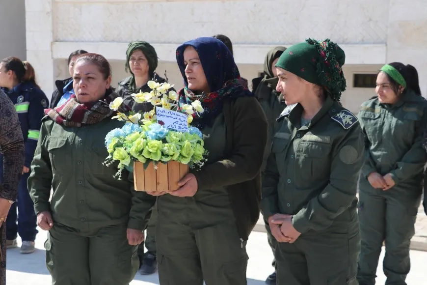 Kongra Star a Helebê serdana sazî û bendên ewlehiyê kir