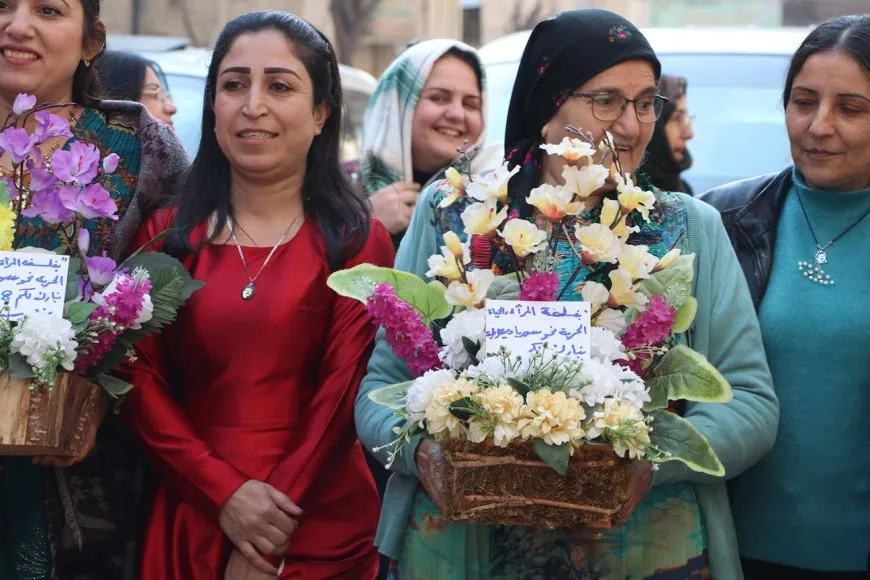 Kongra Star a Helebê serdana sazî û bendên ewlehiyê kir